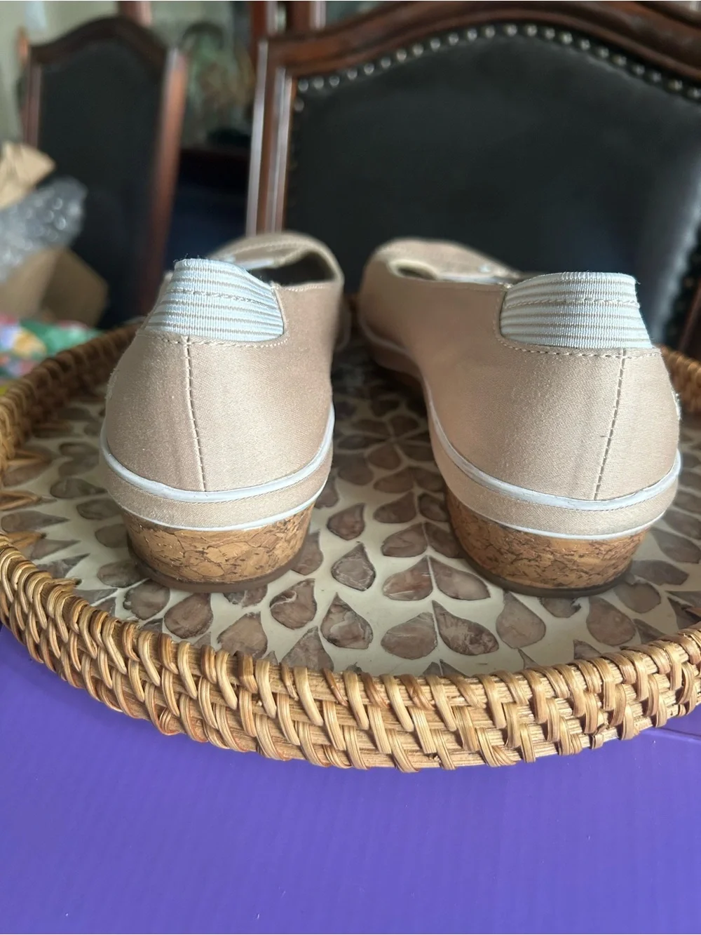 Grasshoppers Light Beige Slip-On Wedge Flats size 8W.
